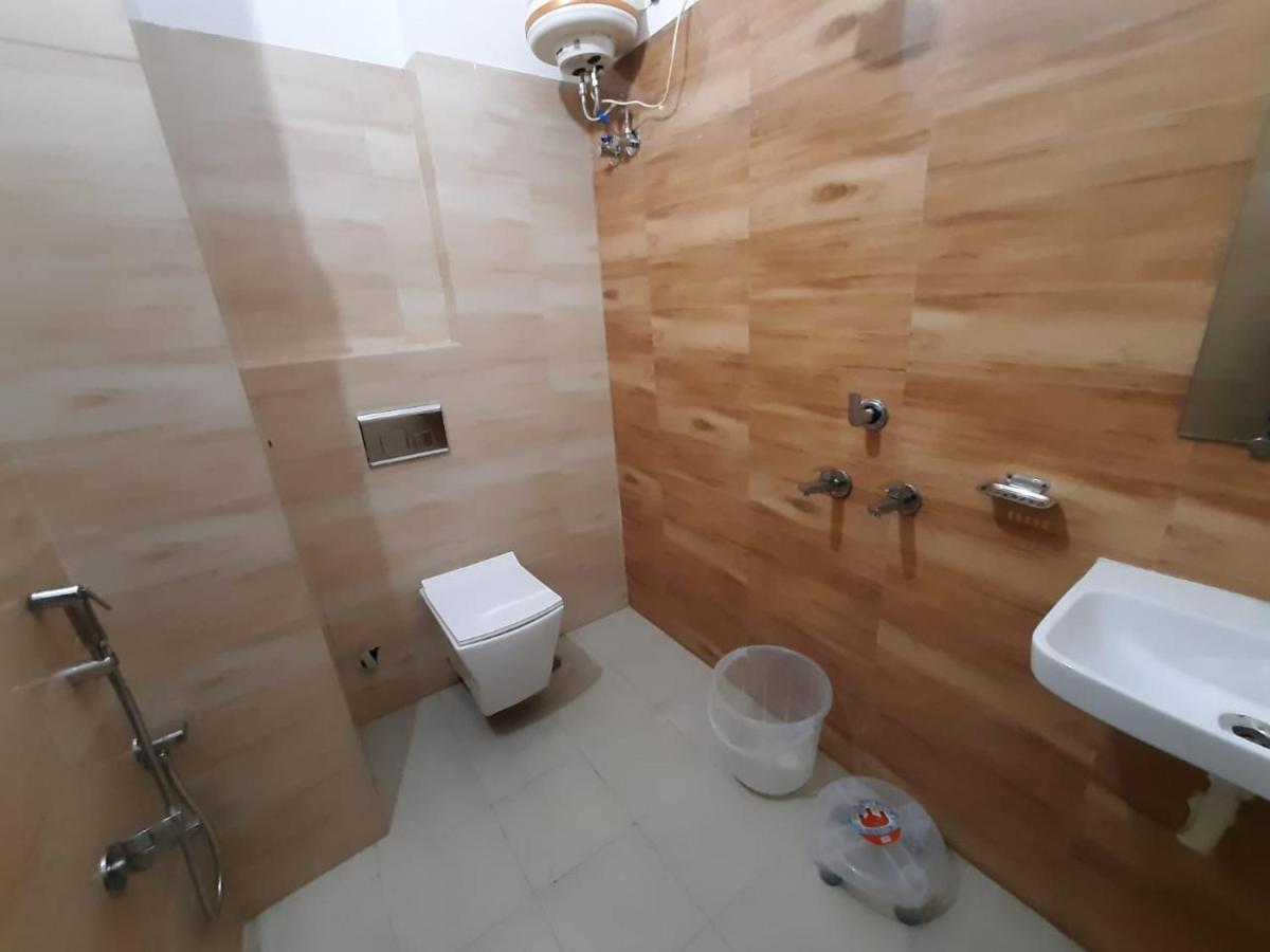 Ak Residency Hotel Haridwar Ngoại thất bức ảnh